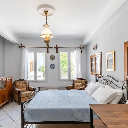 Yiayia's Semesterbostad Skopelos stad