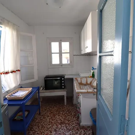 Yiayia's Skopelos stad